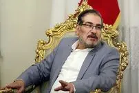 پوشش متفاوت علی شمخانی در یک مراسم افطاری