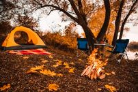 تصاویر| کمپ زیر آسمان پاییز؛ ۵ مقصد بکر برای کمپینگ در نیمه دوم سال