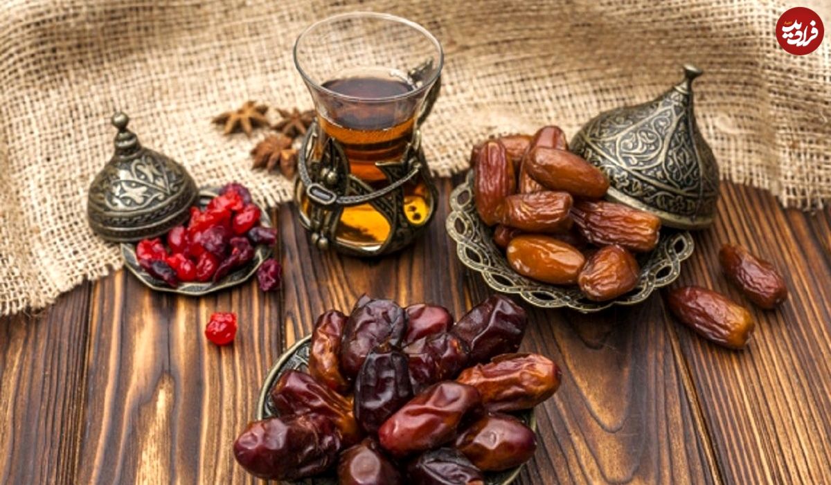 هشدار؛ خوردن چای با توت و خرما ضرر دارد!
