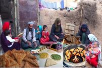 ببینید؛ غذای روستایی در افغانستان؛ تهیه بولانی توسط زوج مسن 