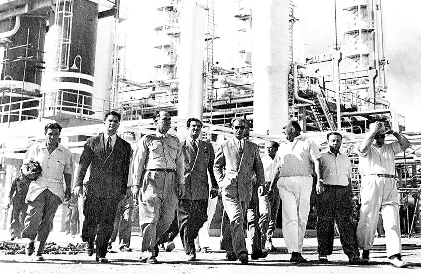 روزی که صنعت نفت ملی شد