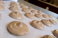 ماکارون؛ شیرینی خوشرنگ فرانسوی
