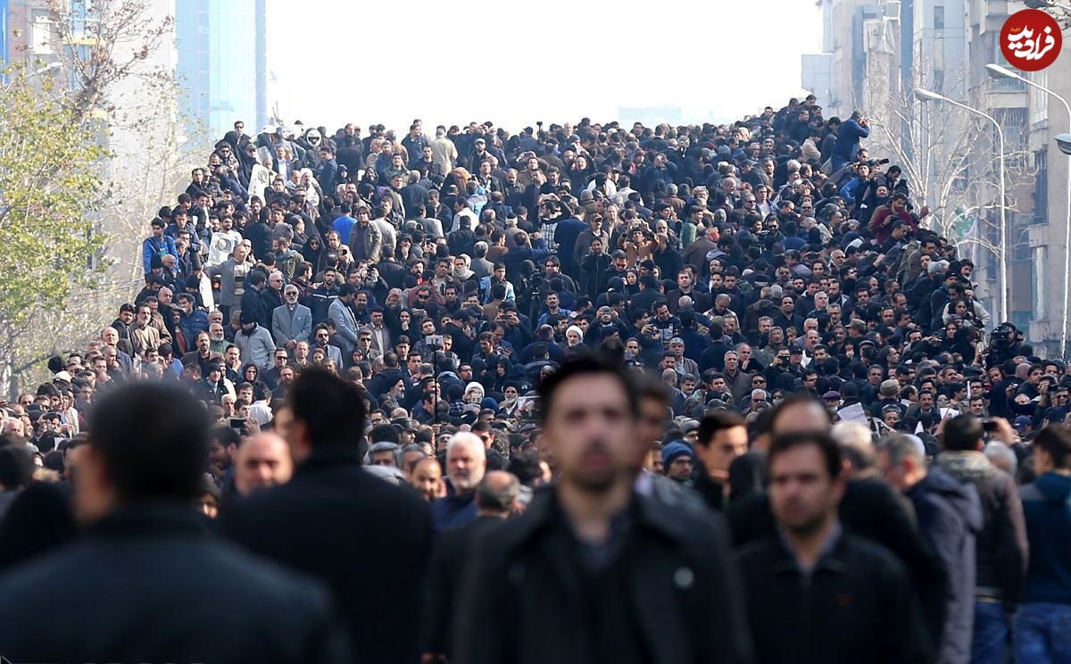 عکس/ نمایی متفاوت از مراسم وداع با هاشمی