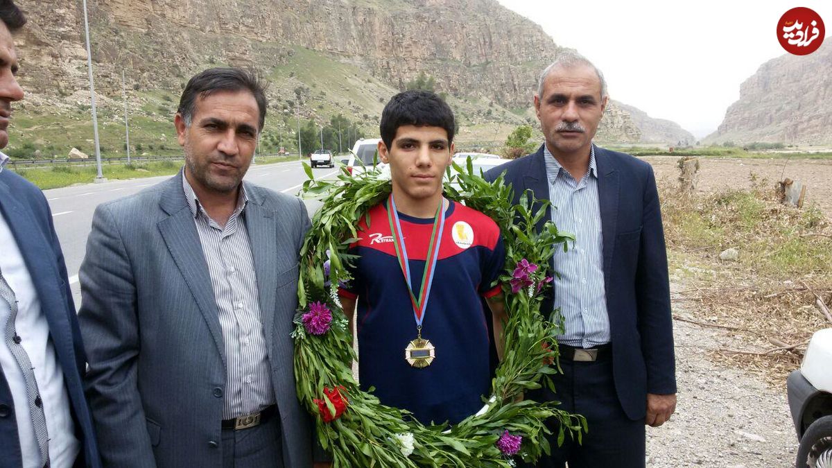 قهرمان کشتی برای گذراندن زندگی چوپانی میکند