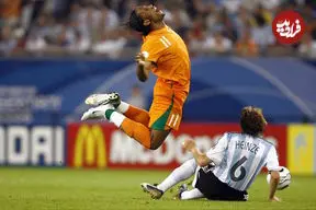 بازیکنانی که بیشترین تعداد کارت زرد را به خاطر تمارض کردن در زمین فوتبال گرفته‌اند