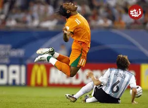 بازیکنانی که بیشترین تعداد کارت زرد را به خاطر تمارض کردن در زمین فوتبال گرفته‌اند