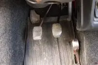 (عکس) دکمه مرگباری که خوشبختانه از خودروها حذف شد