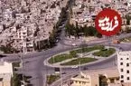 عکس| سفر به ایران قدیم؛ یک مسافرخانه در شهر «دلیجان»؛ سال 1307