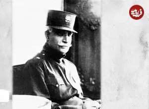 عکس| سفر در زمان؛ «رضاخان» در محوطه دانشگاه تهران