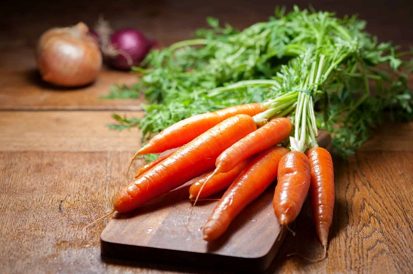 به این ۵ دلیل به‌طور منظم هویج بخورید