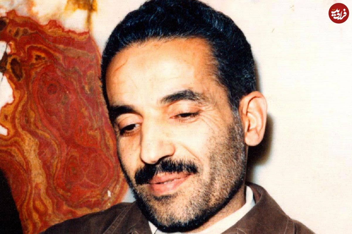 عکس؛ سفر در تاریخ؛ «محمدعلی رجایی در جبهه و با لباس شخصی»؛ اواخر سال 59