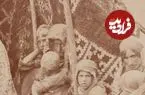 عکس| سفر زمان؛ «عروس لاری» در حجله در کنار خویشاوندانش؛ 136 سال قبل