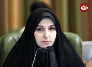 عکس؛ سفر به تاریخ؛ «نرجس سلیمانی، دختر سردار سلیمانی» در خردسالی روی دوش پدر؛ دهۀ 60