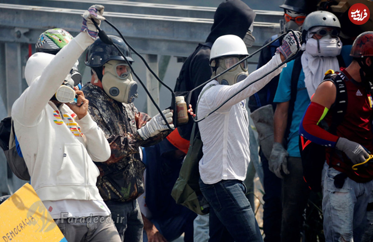 تصاویر/ جنگ خیابانی در ونزوئلا