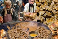 ببینید| غذای خیابانی در افغانستان؛ پخت خوراک محبوب جگر، گوجه و فلفل در کابل