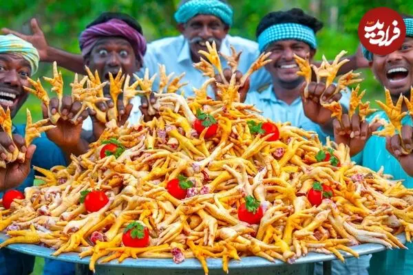 ببینید| غذای روستایی در هند؛ پخت خوراک کاری با 2500 عدد پای مرغ و پوره گوجه فرنگی