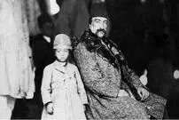 (عکس) جشن دیده نشده از تولد نوه ناصرالدین شاه
