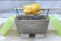 (ویدئو) با یک سبد پلاستیکی، این منقل سیمانی زیبا و کارآمد را در خانه بسازید