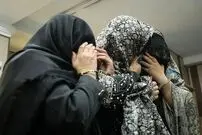 ببینید؛ زورگیری عجیب سه دختر لندکروزسوار در شمال تهران
