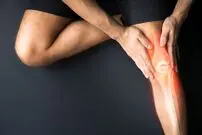 با زانو‌های پر سر و صدا چه کنیم؟!