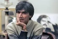  آشفتگی و سرگشتگی در آیین وداع با هنرمند بزرگ؛ اندر حکایات تمایلات تافتۀ‌ جدا‌بافتگی