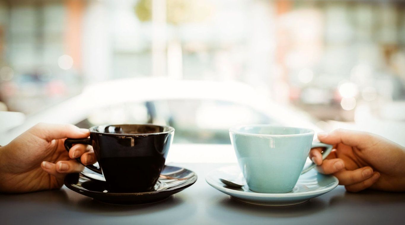 آیا چای و قهوه خطر سکته مغزی و فراموشی را کاهش می‌دهند؟