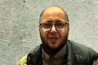 عکس| سفر زمان؛ چهرۀ «مازیار لرستانی» در 14 سالگی در اتاقش در حال خواندن کتاب