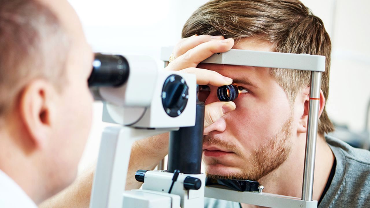تشخیص آلزایمر با آزمایش "مایع چشم"