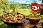 ببینید| غذای روستایی در انگلیس؛ تهیه مرغ سوخاری با سیب زمینی و سوسیس سرخ کرده در جنگل