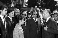 سفر به ایران قدیم؛ شاه معتقد بود که باید از انرژی‌های نو برای تولید برق استفاده کرد