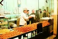 عکس| سفر در زمان؛ قیمت گوشت و مرغ و زولبیا و بامیه در ماه رمضان ۳۰ سال پیش!