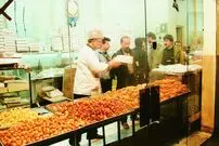 عکس| سفر در زمان؛ قیمت گوشت و مرغ و زولبیا و بامیه در ماه رمضان ۳۰ سال پیش!