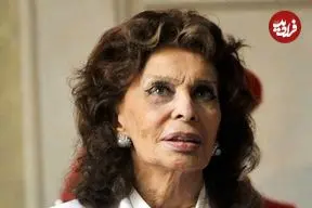 عکس| سفر در زمان؛ «سوفیا لورن 22 ساله» در یک رستوران ناپلی در بلژیک؛ سال 1335 