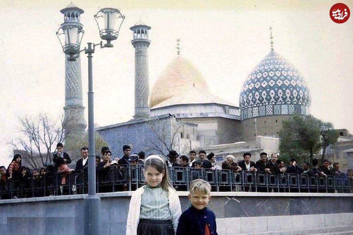 عکس؛ سفر در زمان؛ آمار جالب توریستهای خارجی در ایران ۱۳۵۴ منتشر شد!