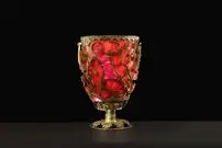 عکس؛ جام ۱۶۰۰ ساله رومی که با شرایط محیطی تغییر رنگ می‌دهد