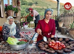 (ویدئو) پخت کتلت با پلو به روش مادر و دختر روستایی گیلانی 