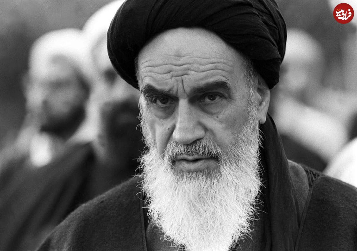 عکس؛ سفر به تاریخ؛ «امام خمینی» با لباس شخصی در دوران تبعید در ترکیه