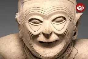 پیرمرد 2 هزارساله‌ای که دارد می‌نشیند؛ شاهکاری از یک تمدنِ ناپدید شده