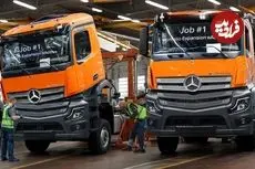 ببینید| نگاهی به فرآیند تولید کامیون های مرسدس بنز eEconic و eActros