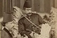 سفر در زمان؛ خاطرات ناصرالدین‌شاه: . امین‌السلطان را فرستادم طول و عرض و ارتفاع طاق کسری را با طناب اندازه کند