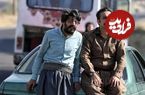 عکس| سفر در زمان؛ «سیروس و افشین» در پشت صحنه سریال نون خ؛ سال 1400