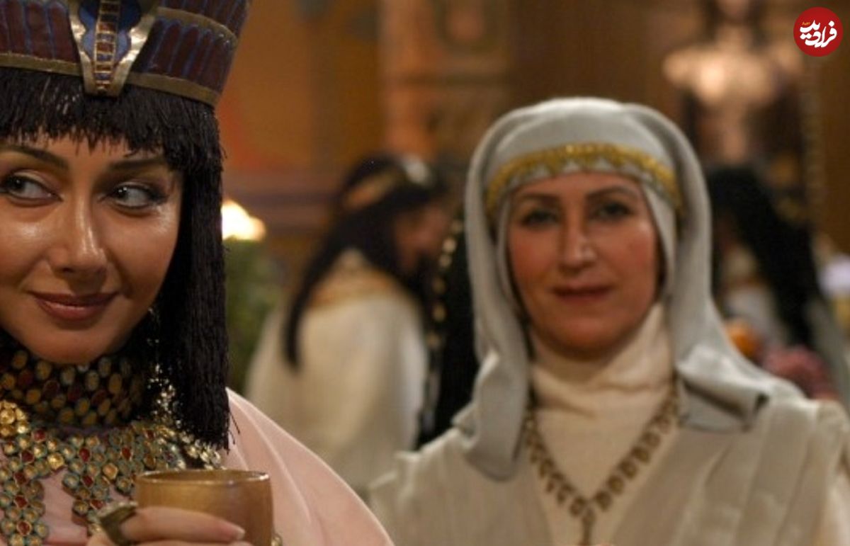 عکس| سفر زمان؛ چهرۀ «کاریماما، دایۀ زلیخا» در مراسم تقدیر از سریال «یوسف پیامبر»؛ سال 87