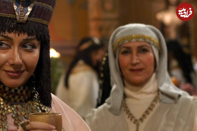 عکس| سفر زمان؛ چهرۀ «کاریماما، دایۀ زلیخا» در مراسم تقدیر از سریال «یوسف پیامبر»؛ سال 87