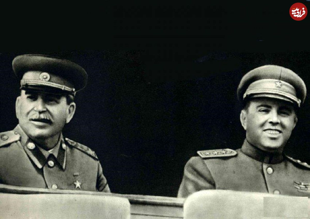 عکس؛ سفر در زمان؛ دیکتاتوری که در تنهایی مرد