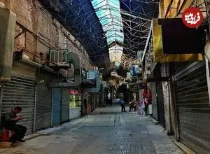 عکس| سفر به ایران قدیم؛ مردم و الاغ‌هایشان در بازار نیشابور؛ 125 سال قبل