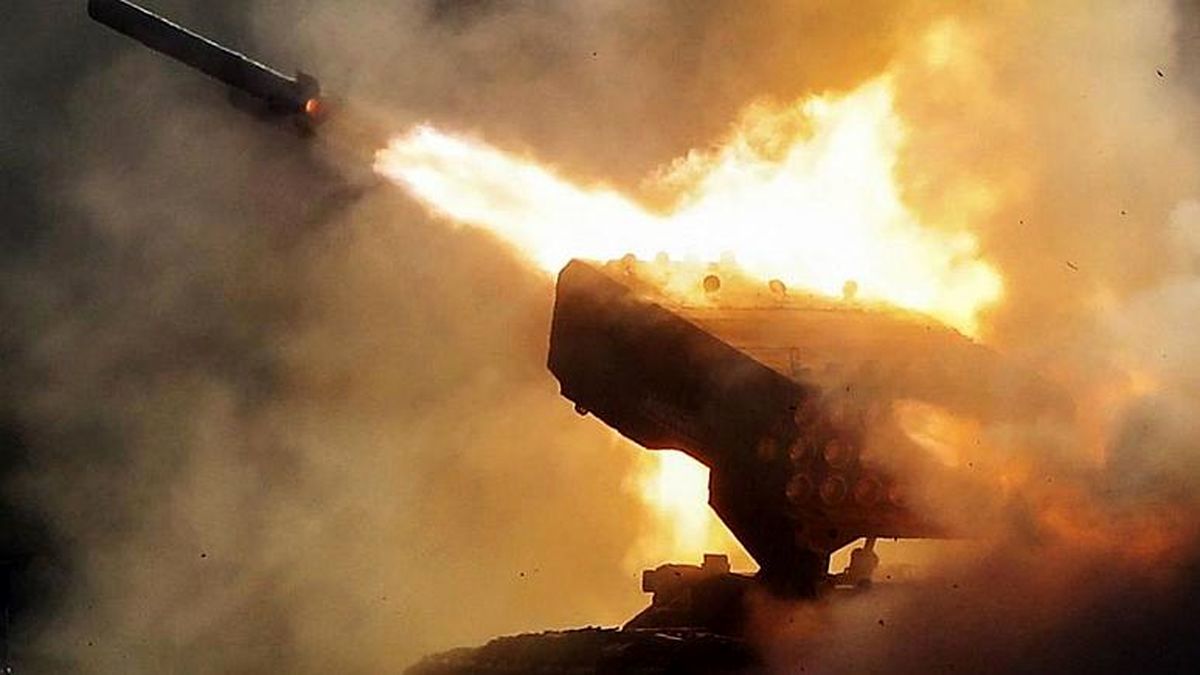 (ویدیو)  لحظه کشته شدن هولناک نیروهای اوکراینی با موشک‌های ترموباریک روسی 