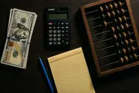 قیمت دلار دولتی با کارت ملی چقدر از بازار آزاد ارزان‌تر است؟