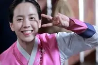 عکس| سفر زمان؛ «بانو سویا، زن جومونگ» بعد از 19 سال در 44 سالگی در پشت‌صحنه سریال جدیدش