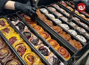 ببینید| غذای خیابانی در کره؛ پخت نان رول دارچینی در سئول