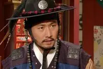 عکس| سفر زمان؛ «جانگ هی جائه» در اتاق گریم سریال «دونگ‌یی»